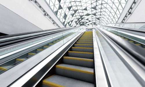 企業(yè)穩(wěn)步發(fā)展、政府關(guān)愛(ài)有加－克克市長(zhǎng)一行蒞臨正野電梯視察記實(shí)